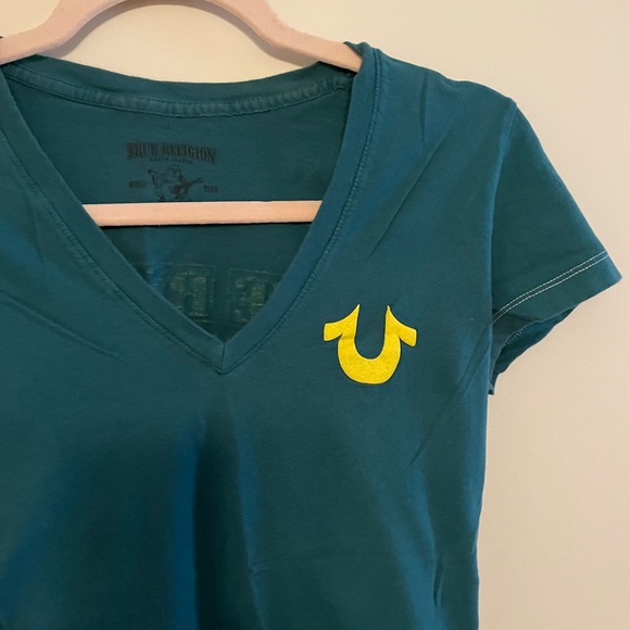 True Religion Tee - Picture 1 of 4